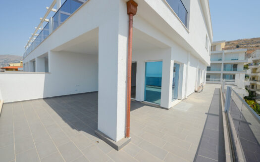 Apartment in 1. Reihe mit super Meerblick